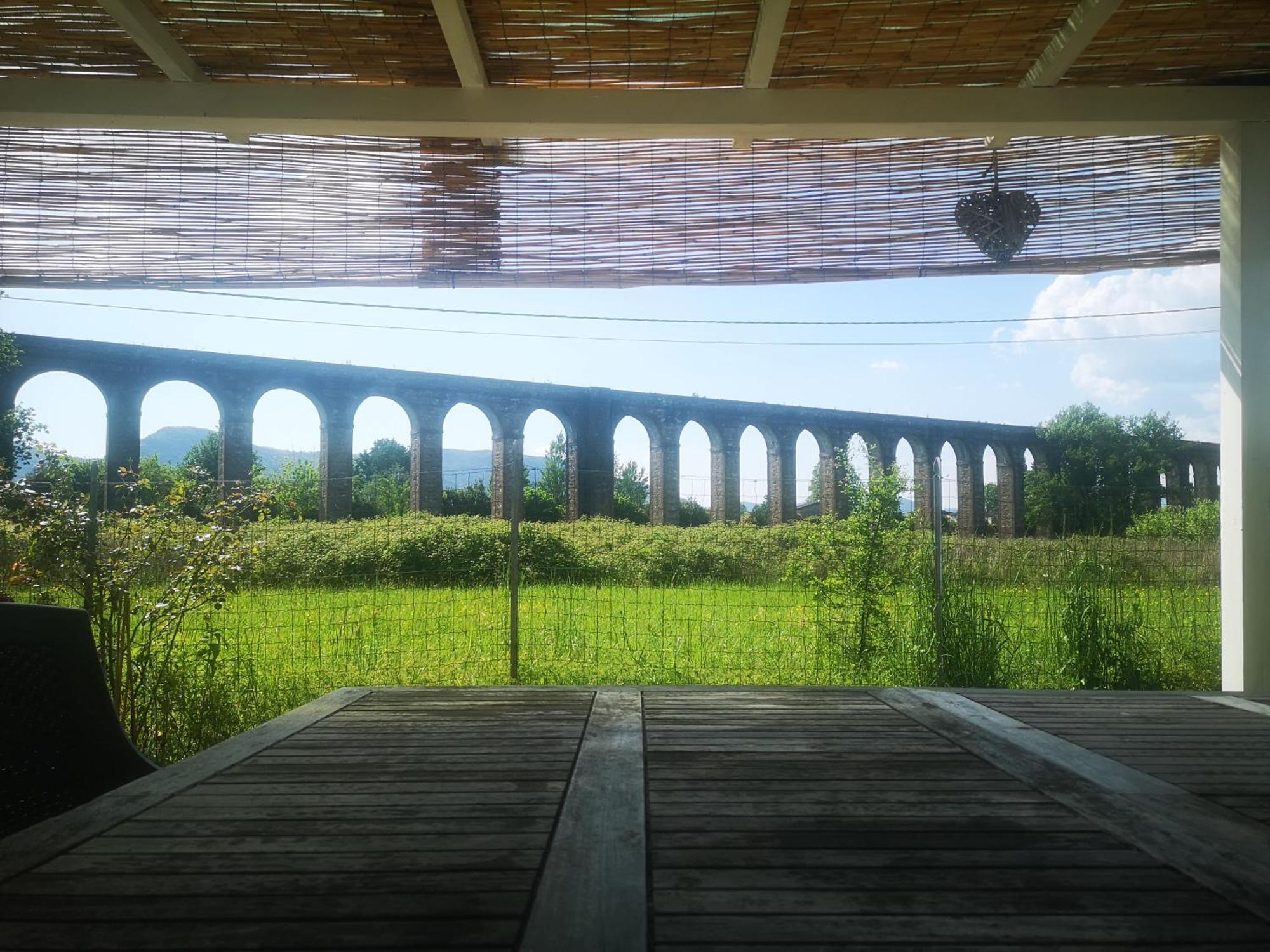 Loft Villa Ungaretti Guamo エクステリア 写真